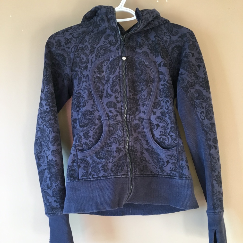 Lululemon Scuba